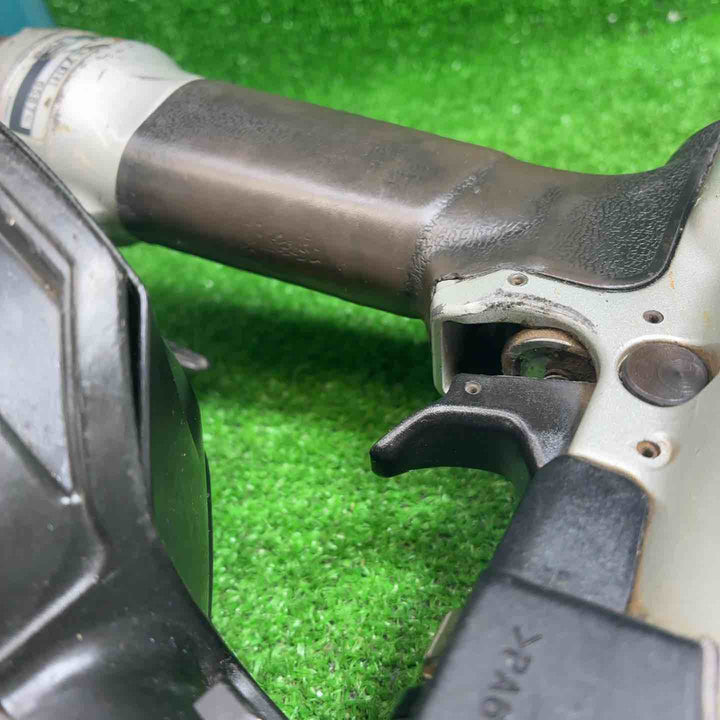 【中古品】 マキタ ロール釘打(コイルネイラ) AN504 【藤沢店】