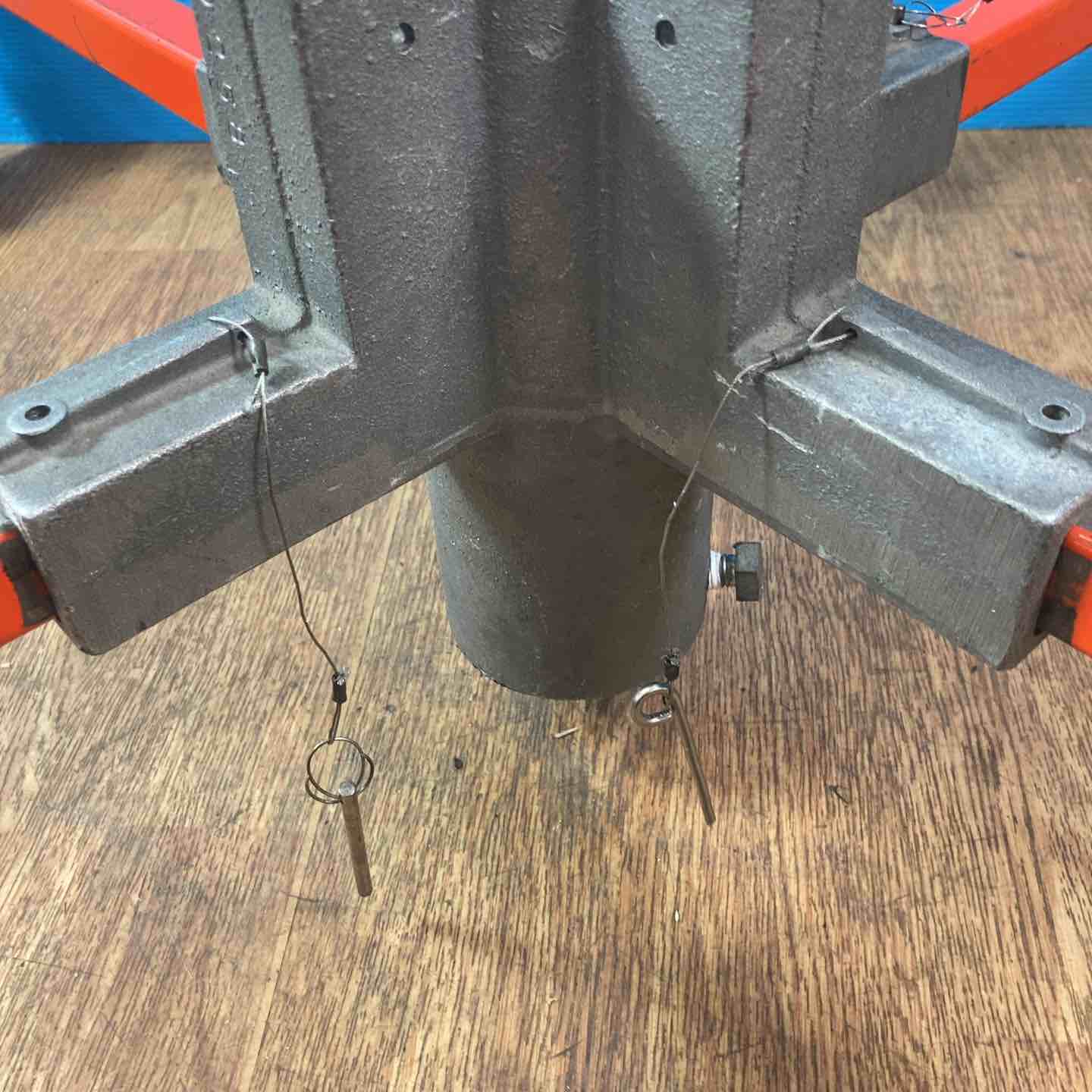 ◇エスコ(ESCO) ガスリフト EA901SX-56 5ｍ エアーアッパー【岩槻店】 ◇エスコ(ESCO) ガスリフト EA901SX-56 5m エアーアッパー【岩槻店