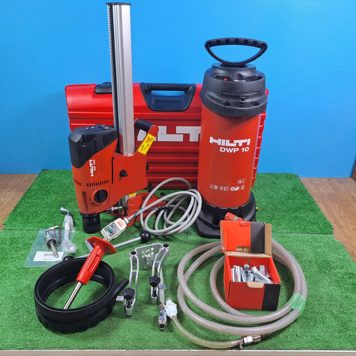 【美品】★ヒルティ(Hilti) ダイヤモンドコアドリル DD 120 給水タンク付 アンカーおまけ【岩槻店】