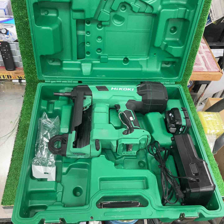 ★ハイコーキ(HIKOKI) コードレスコンクリート釘打機 NC1840DA(2XPZ)※バッテリー1つ欠品【川崎店】