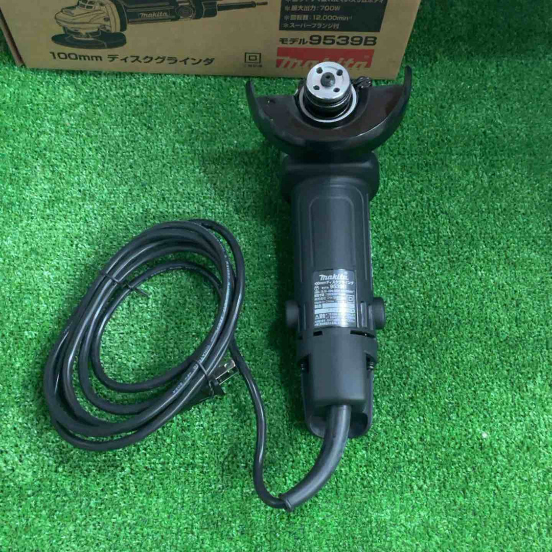 ☆マキタ(makita) 100mmディスクグラインダ 9539B【草加店】