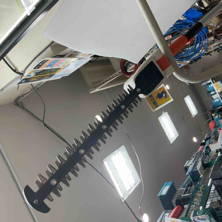 【店頭受取り限定】工進 KOSHIN 充電式伸縮ポールヘッジトリマ 18V 300mm SPH-1820K【草加店】