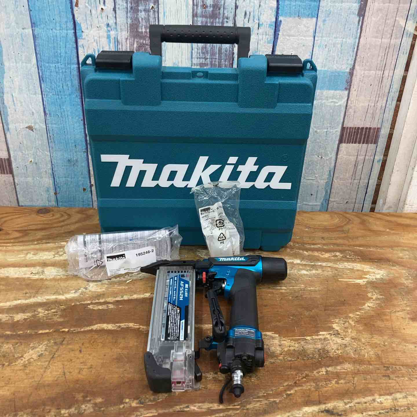 ☆マキタ(makita) 高圧フィニッシュネイラ AF552HM【柏店】 【公式通販】