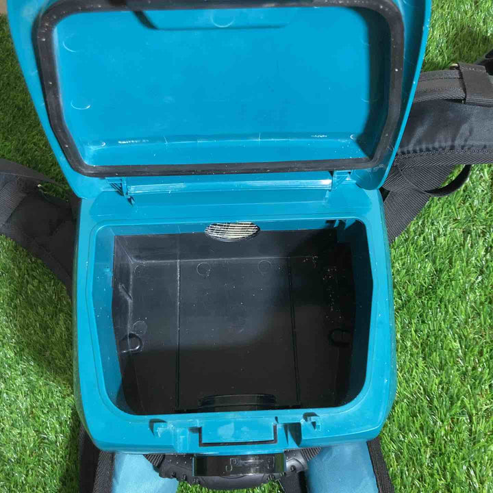 【中古品】☆マキタ(makita) コードレス背負い集じん機 VC260DZ　本体のみ【戸田店】