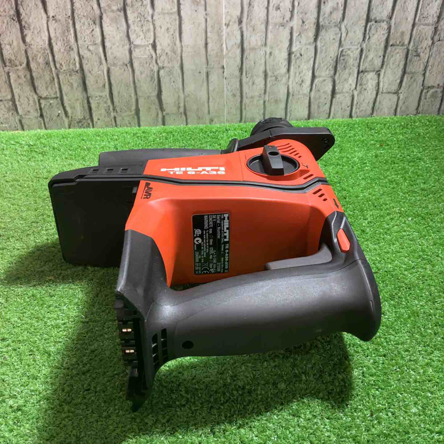 ◇ヒルティ(HILTI) コードレス集じんハンマドリル TE6-A36 DRS 動作