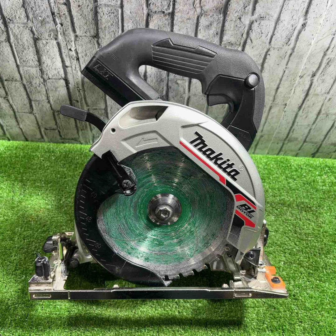 ★マキタ(makita) 18V コードレス丸のこ HS631DZB 本体のみ【川口店】