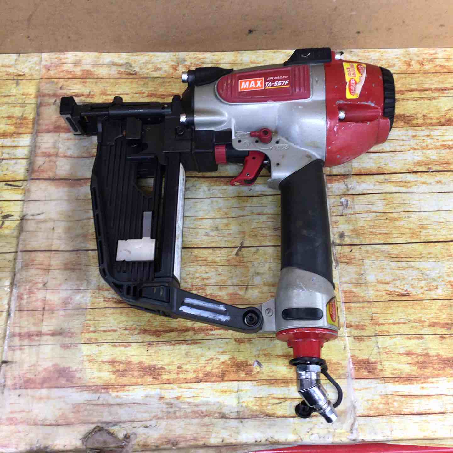 ☆マックス(MAX) 常圧フロアタッカ TA-557F/957Tフロア【川崎店