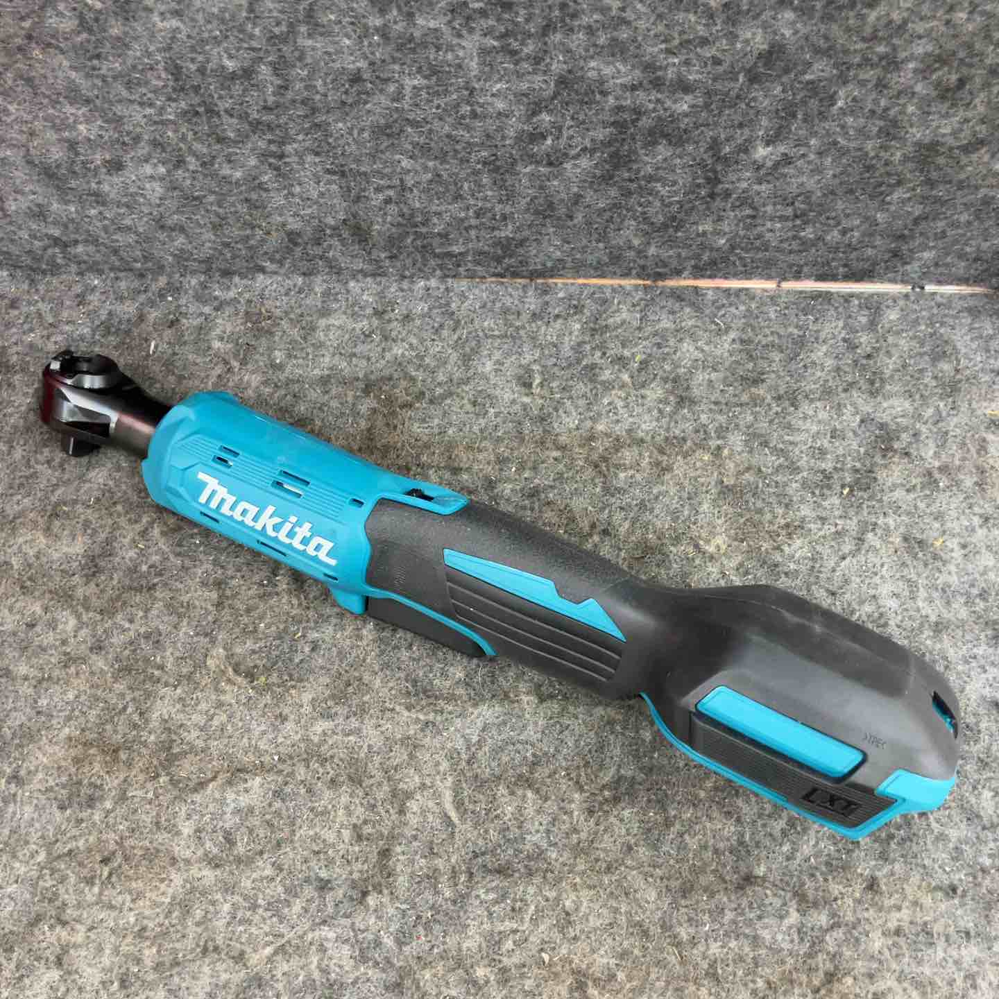 ★マキタ(makita) コードレスラチェットレンチ WR180DZ【鴻巣店】 ☆マキタ(makita) コードレスラチェットレンチ WR180DZ【鴻巣店