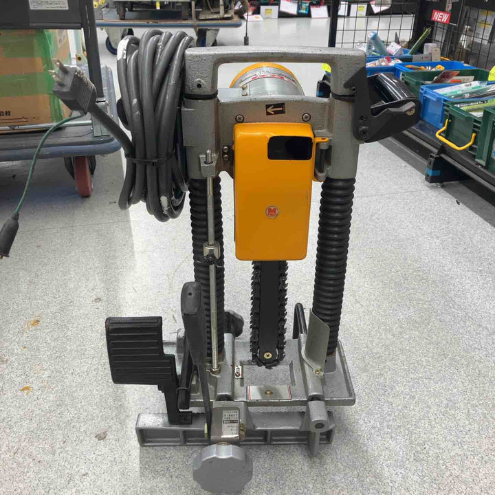 ◇マキタ(makita) チェーンノミ 7100B【八潮店】