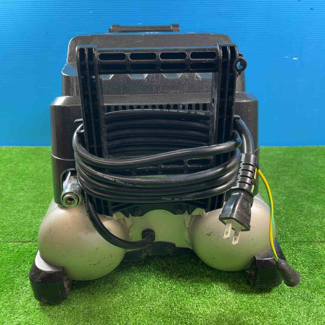 ★マキタ(makita) エアコンプレッサー AC461XLKB【岩槻店】