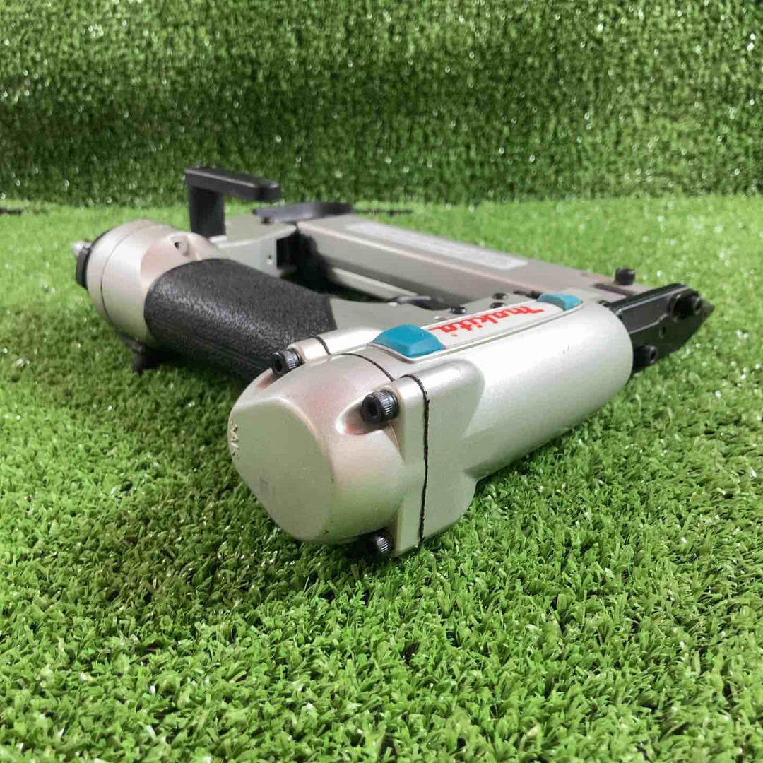 ★マキタ(makita) 常圧ピンネイラ AF351【川崎店】