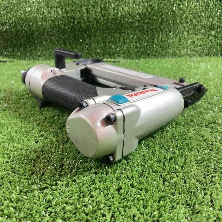 ★マキタ(makita) 常圧ピンネイラ AF351【川崎店】