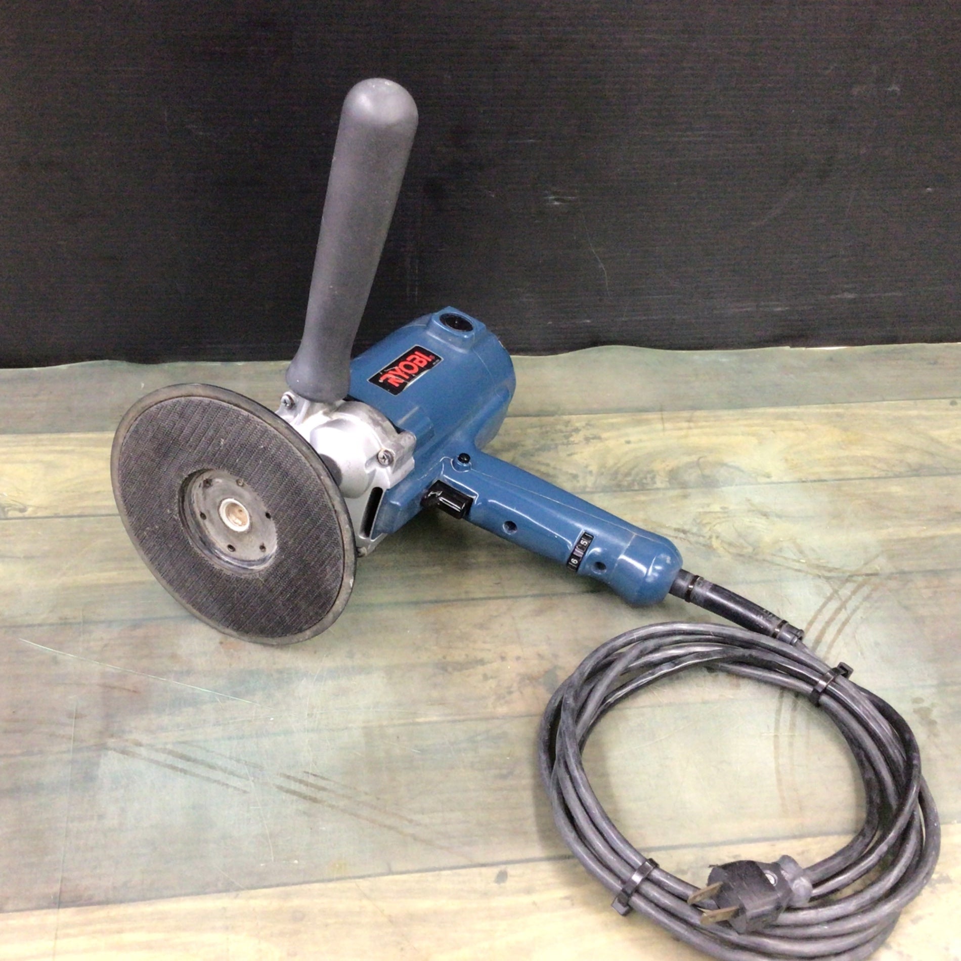 RYOBI PE-2100 電動ポリッシャー サンダポリッシャー 電動工具 RYOBI PE-2100 電動ポリッシャー サンダポリッシャー 電動工具