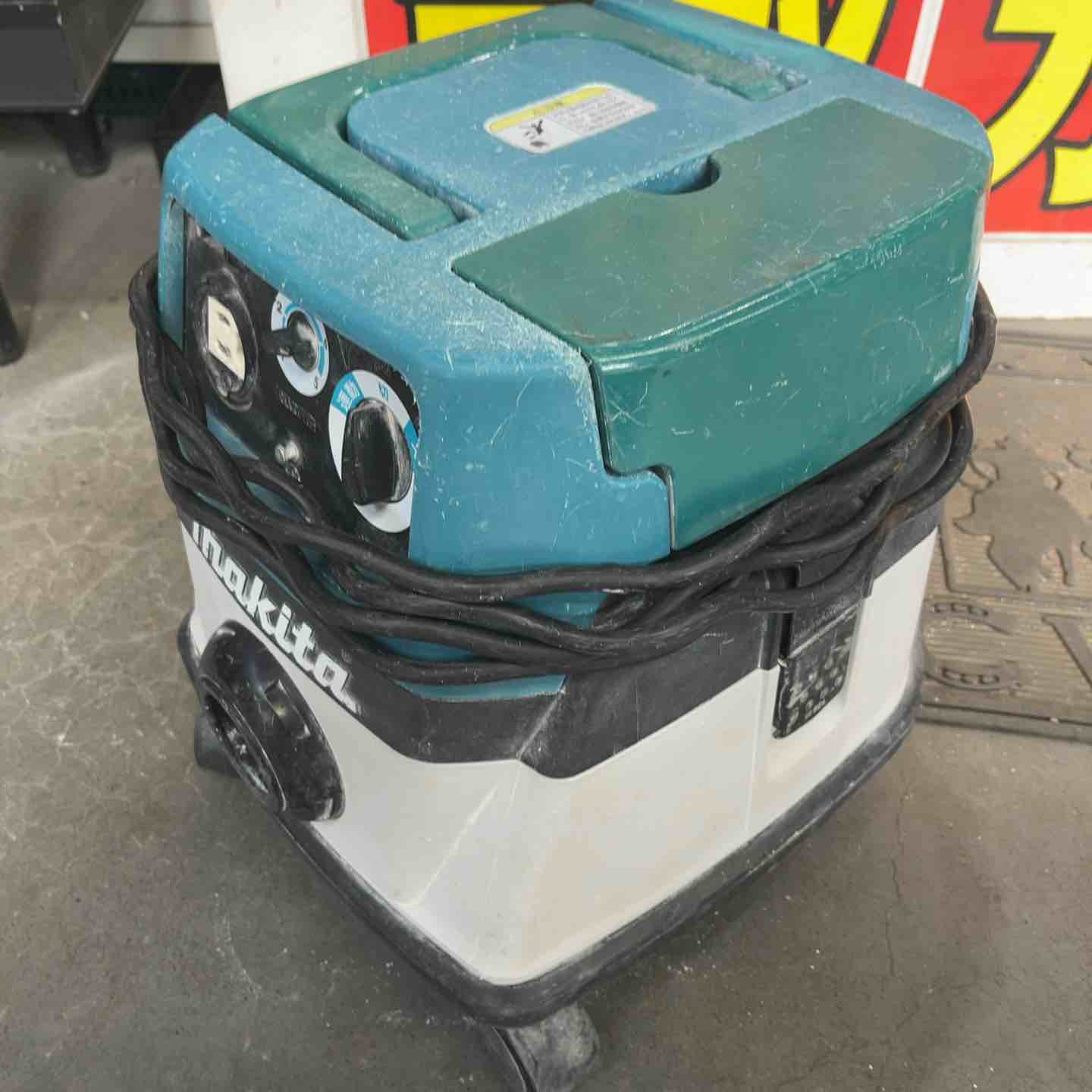☆マキタ(makita) 集じん機 乾式 484(P)【川口店】 – アクトツール