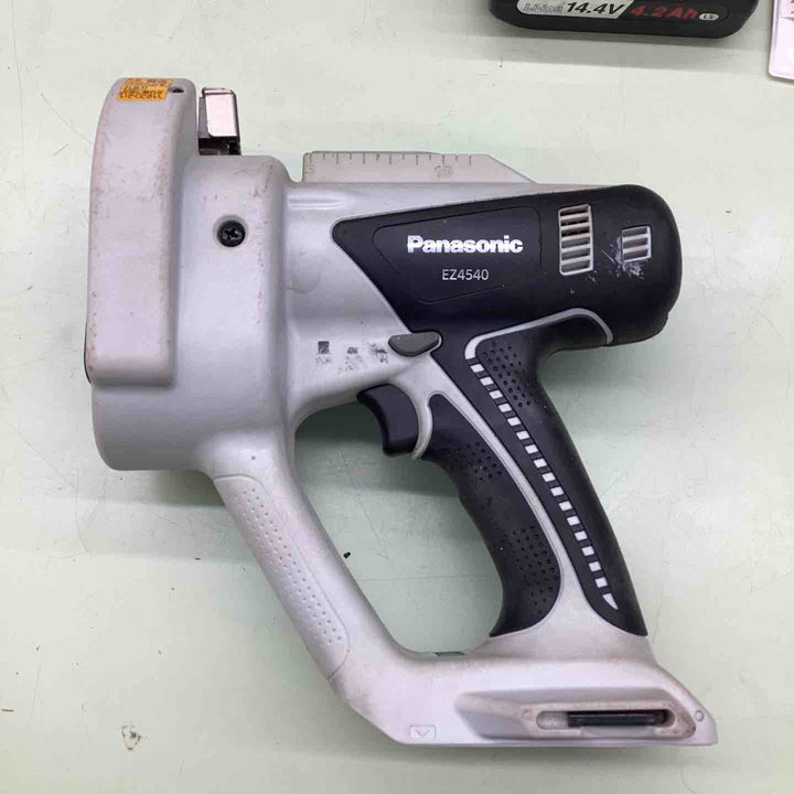 ★パナソニック(Panasonic) コードレス全ネジカッター14.4V EZ4540LS2S-B【越谷店】