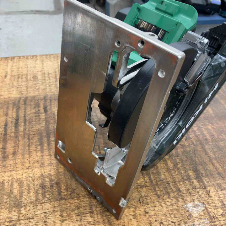 ★ハイコーキ(HIKOKI ※旧:日立工機) コードレス集じん丸のこ C3605DYB(NN)【八潮店】