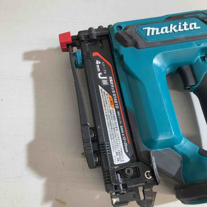 ★マキタ(makita) 18V コードレスタッカー ST421DZK 本体のみ【戸田店】