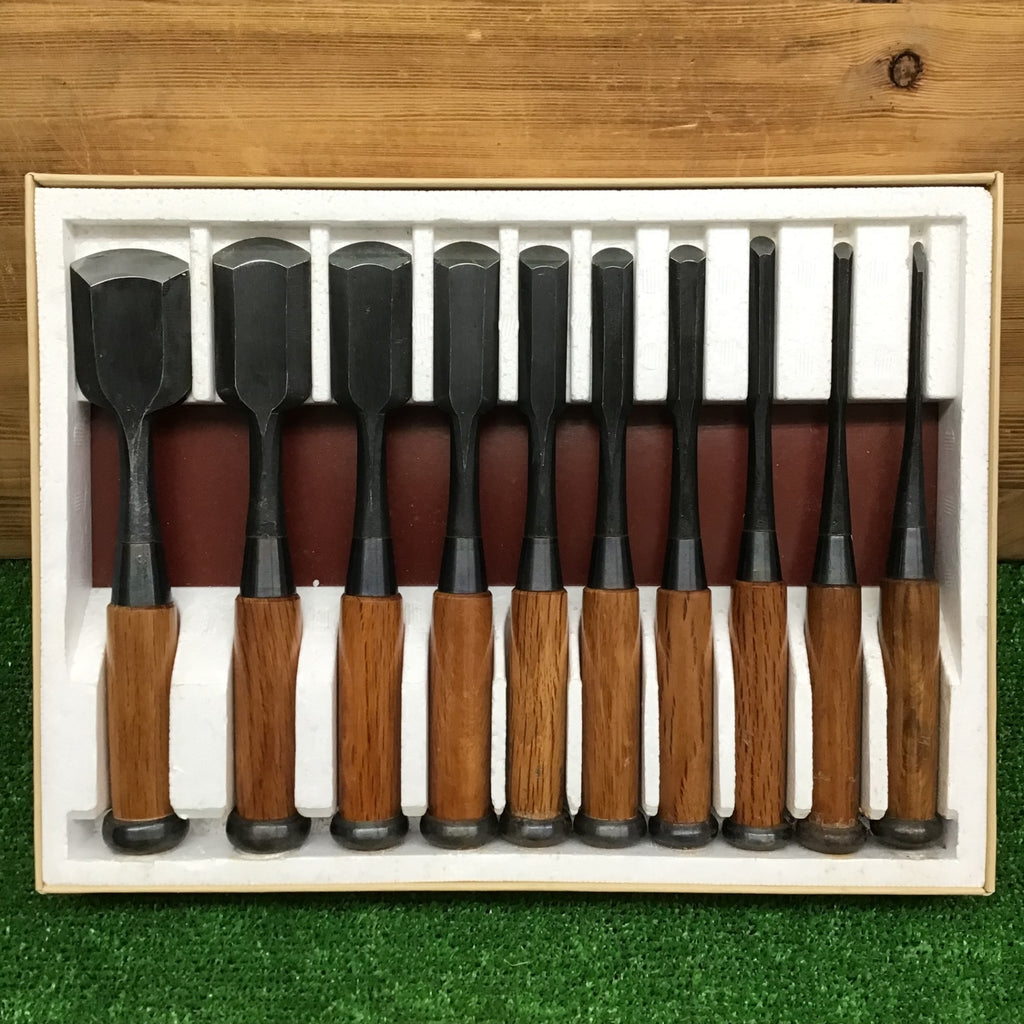 現状品】 鑿 のみ 別誂追入組鑿 10本組 【鴻巣店】 – アクト