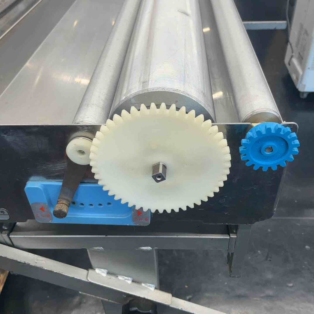 【店頭受取り限定】手動糊付機　極東産機 β-8【藤沢店】