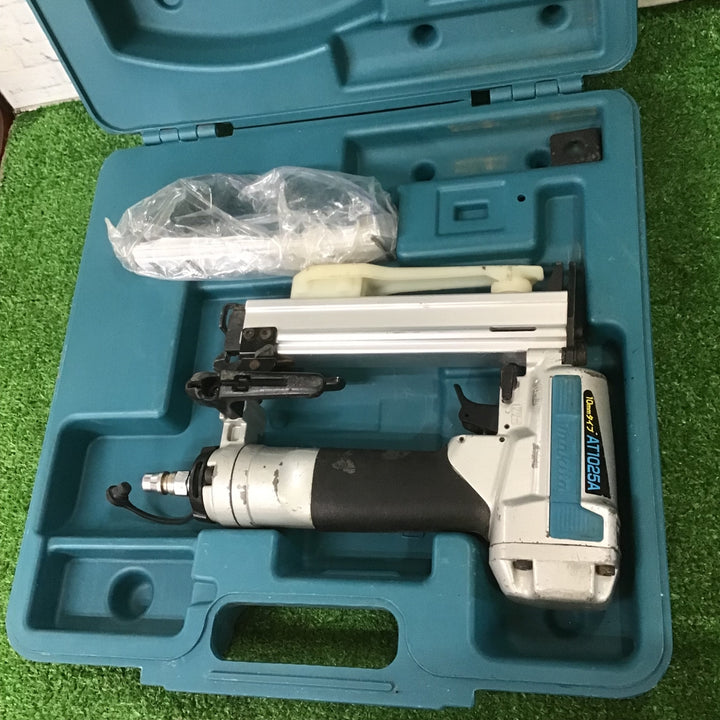 〇マキタ(makita) 常圧エアタッカ 10mm AT1025AK【町田店】