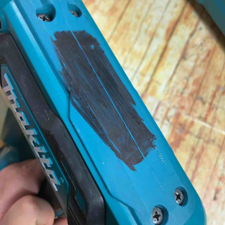 ★マキタ(makita) コードレスタッカー ST421DZK【川崎店】