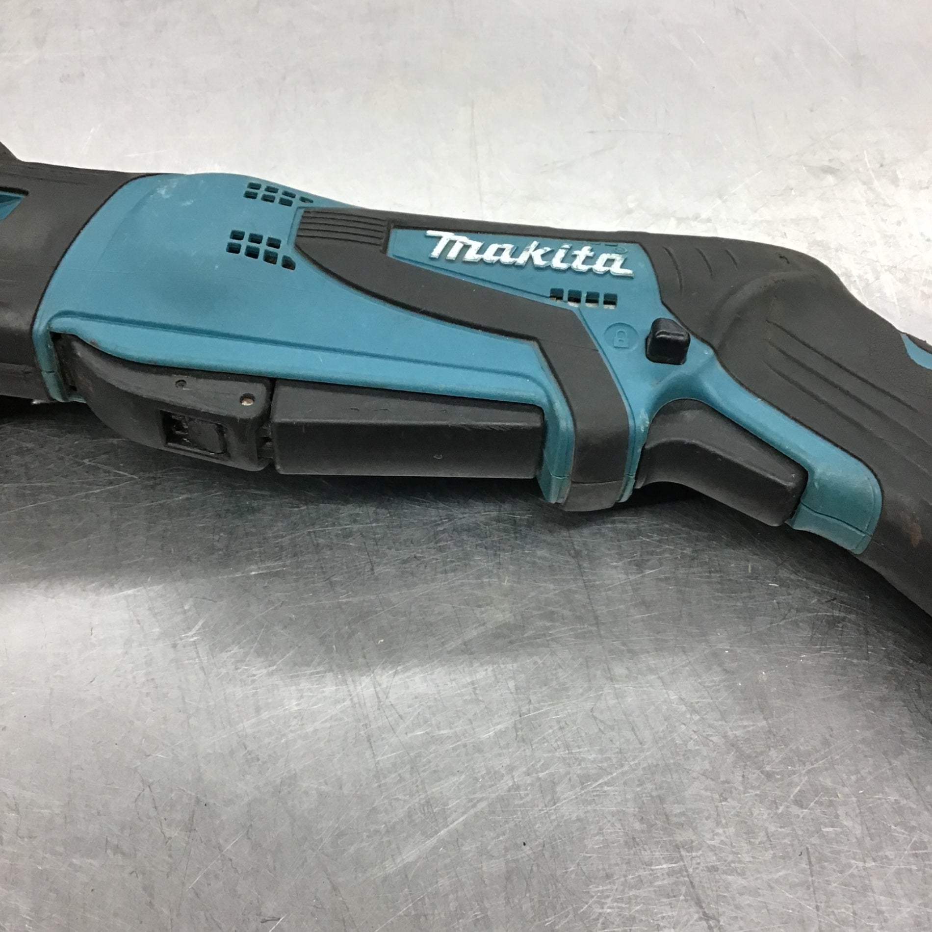 ☆マキタ(makita) コードレスレシプロソー JR101DZ【戸田店】 – アクト