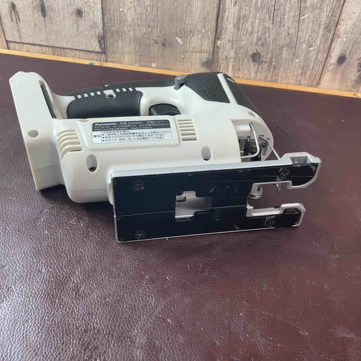 【中古品】 パナソニック(Panasonic) コードレスジグソー 本体 EZ4541X-B 【東大和店】