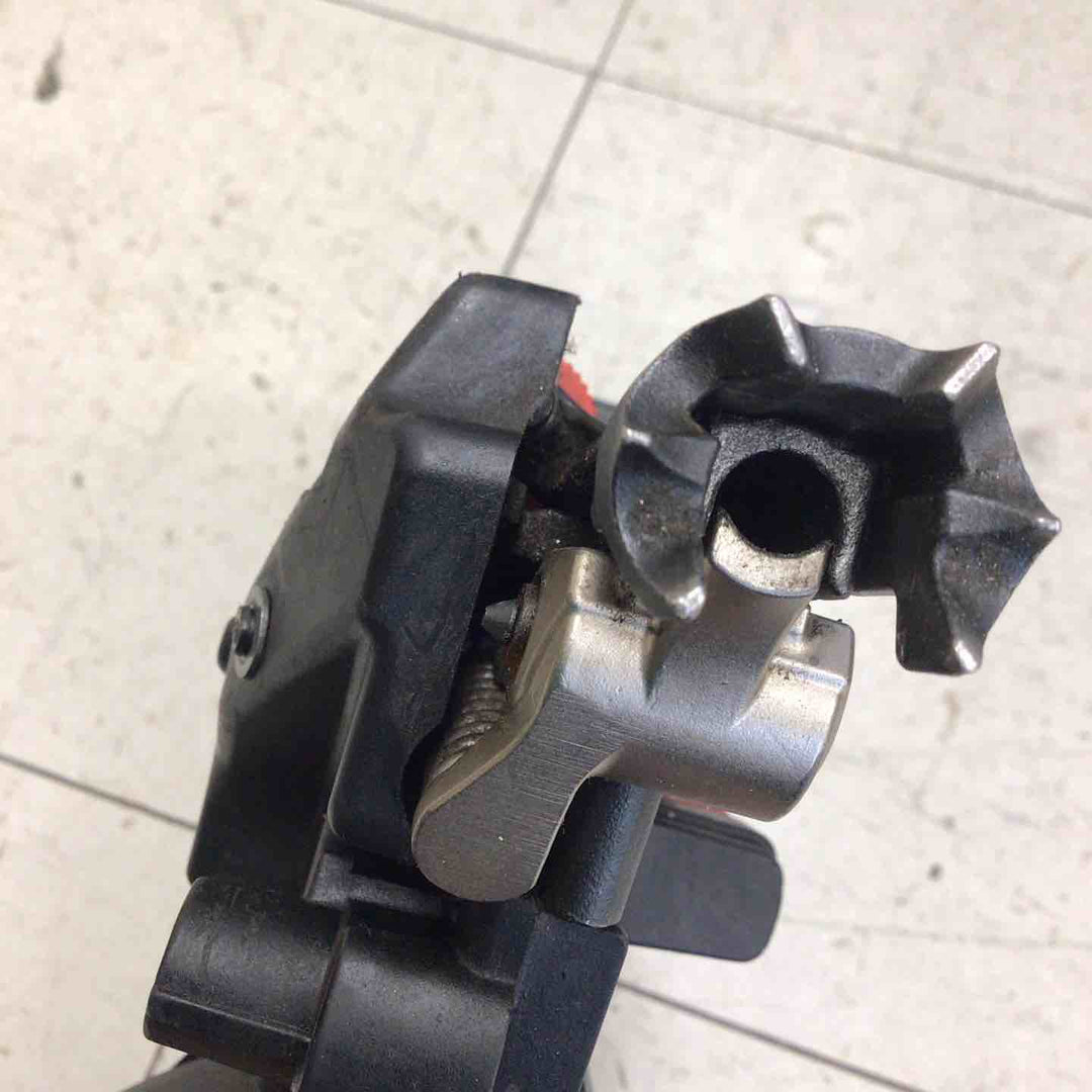 【中古品】 マキタ/makita 高圧エア釘打ち機 AN930H 【鴻巣店】