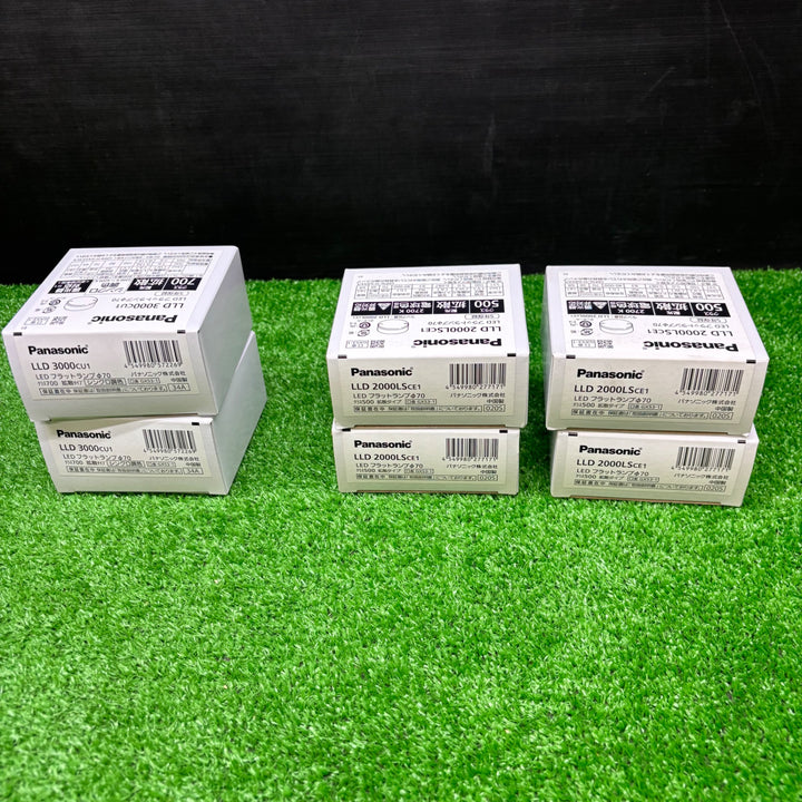 Panasonic パナソニック LED フラットランプ LLD 3000CU1×2個、LLD 2000LSCE1×4個【電材館越谷店】