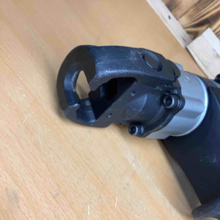 ★マキタ(makita) 電動ハンマ HM0830【越谷店】