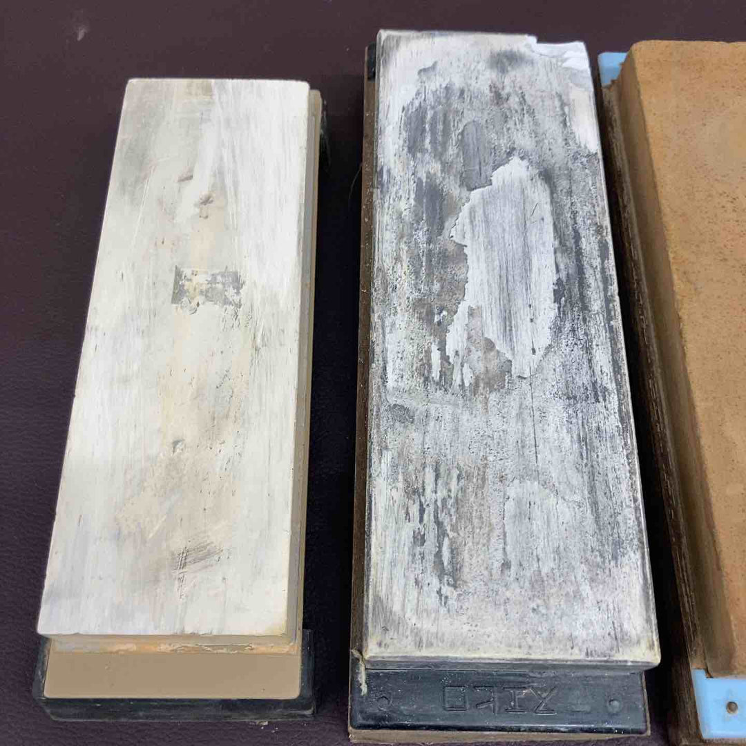 【超お得】 【まとめ売り】 【中古品】 天然砥石 人口砥石 キング砥石5個・スエヒロなど 合計5.5Kg 研ぎ 刃物 大工 包丁 【東大和店】