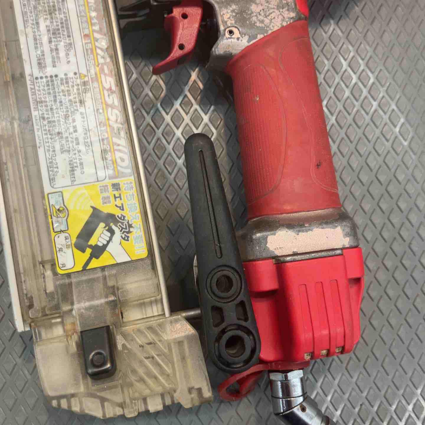 中古品】マックス(MAX) 高圧フィニッシュネイラ HA-55SF1(D)【所沢店