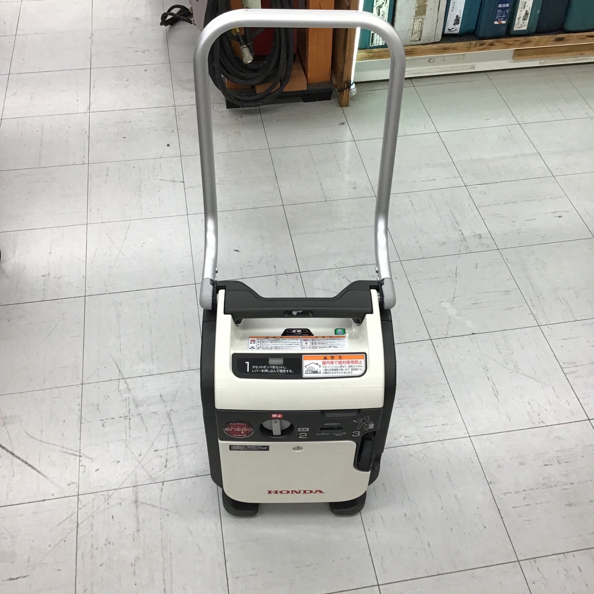 中古美品】 ホンダ/HONDA インバーターガス発電機 エネポ・EU9iGB