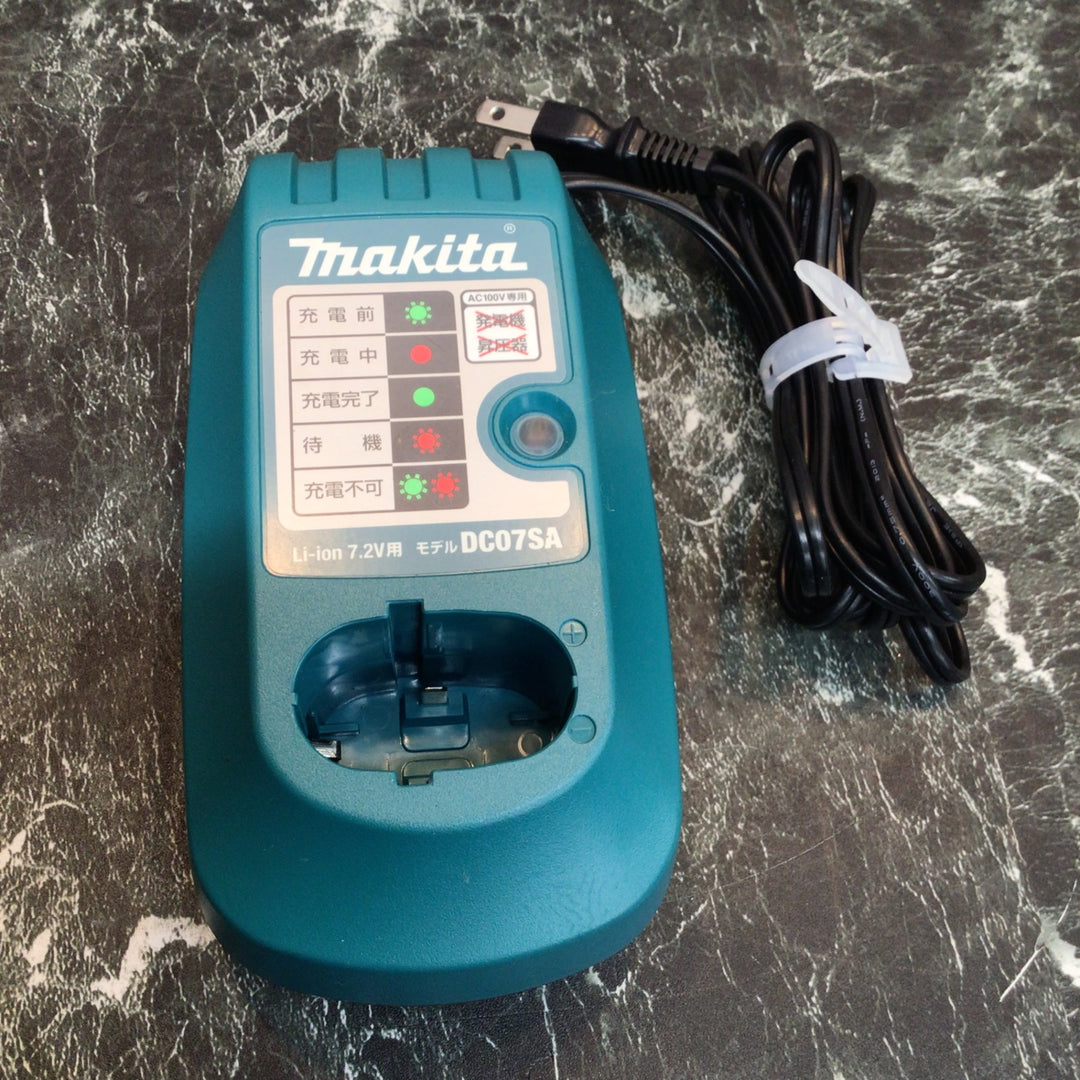 ☆マキタ(makita) コードレスペンインパクトドライバ TD021DSW【八潮店】