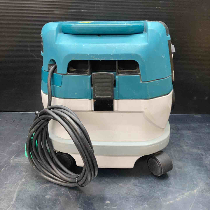 ★マキタ(makita) 集じん機 乾湿両用 VC0820【川越店】
