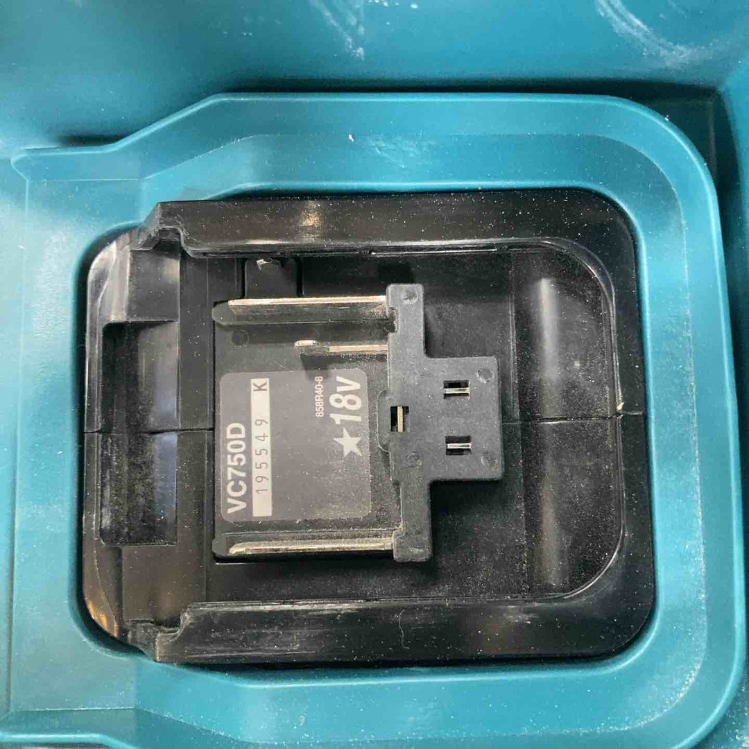 ★マキタ(makita) コードレス集じん機 乾湿両用 VC750DZ【川崎店】