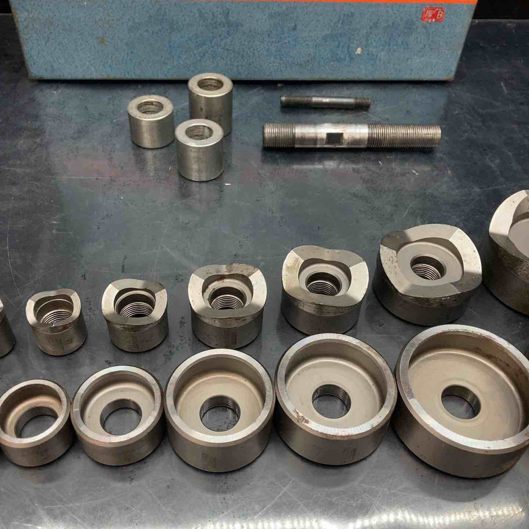 ◇泉精器(IZUMI) 分離型油圧式パンチャ SH-10-1(ポンプHP-180N付)【川越店】