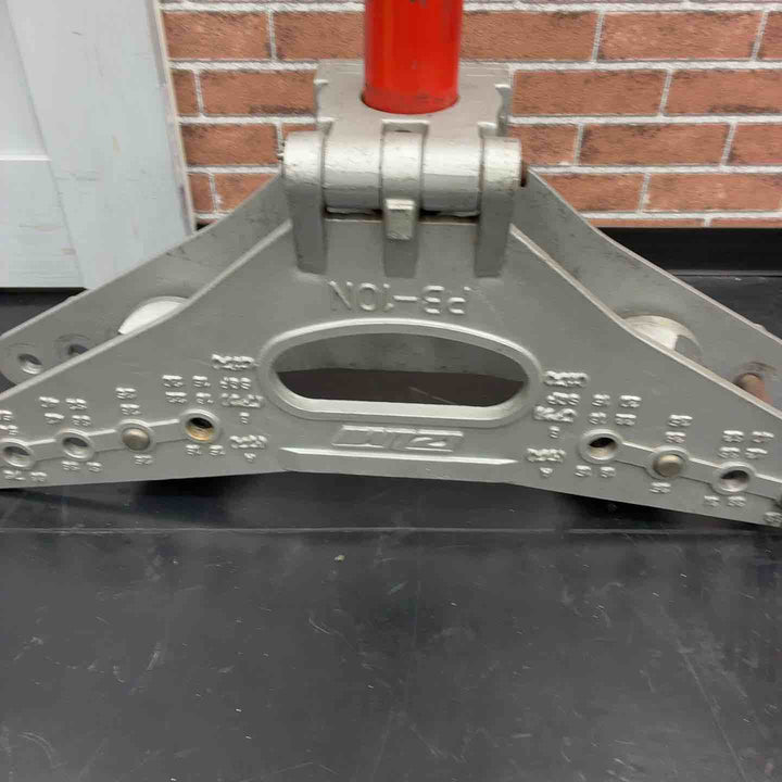 【藤沢店】【店頭受取り限定】泉精器(IZUMI) パイプベンダー PB-10N
