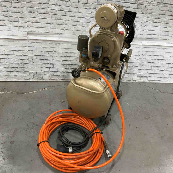 【店頭受取り限定】東芝　レシプロコンプレッサー　SP10D-4T1　200V　1/2馬力【川口店】