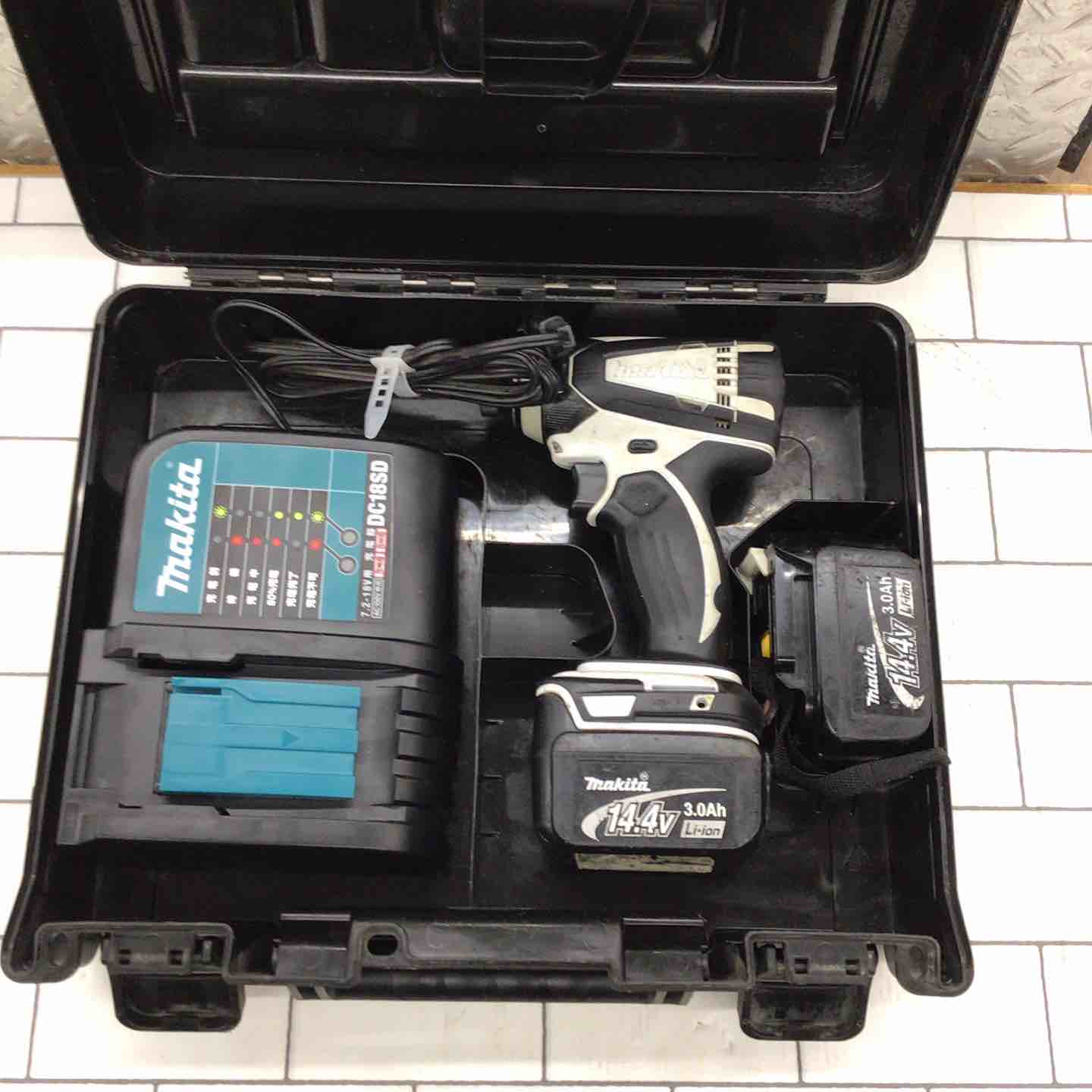 マキタ TD161DRGXAG インパクトドライバー【リライズ野田愛宕店