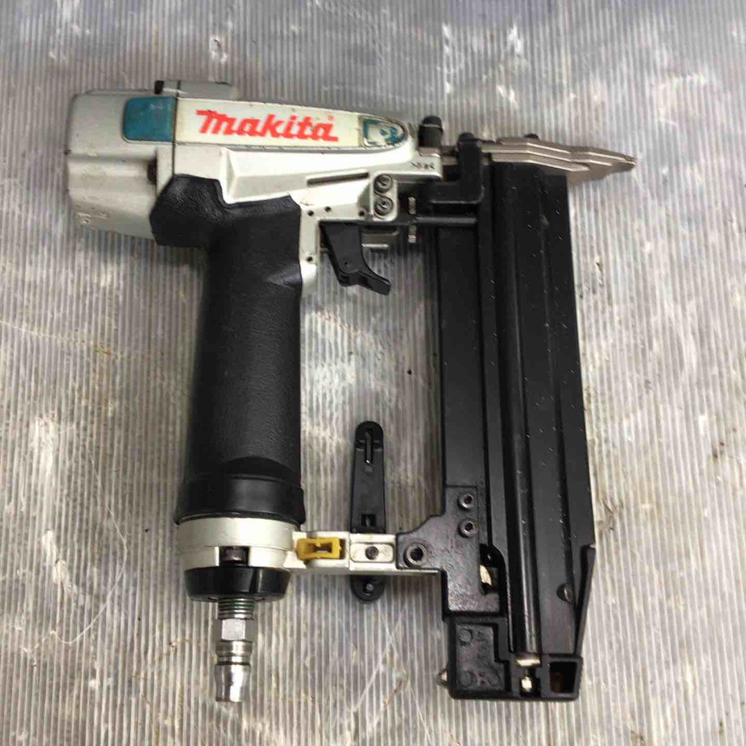 ★マキタ(makita) 常圧フィニッシュネイラ AF502N【草加店】