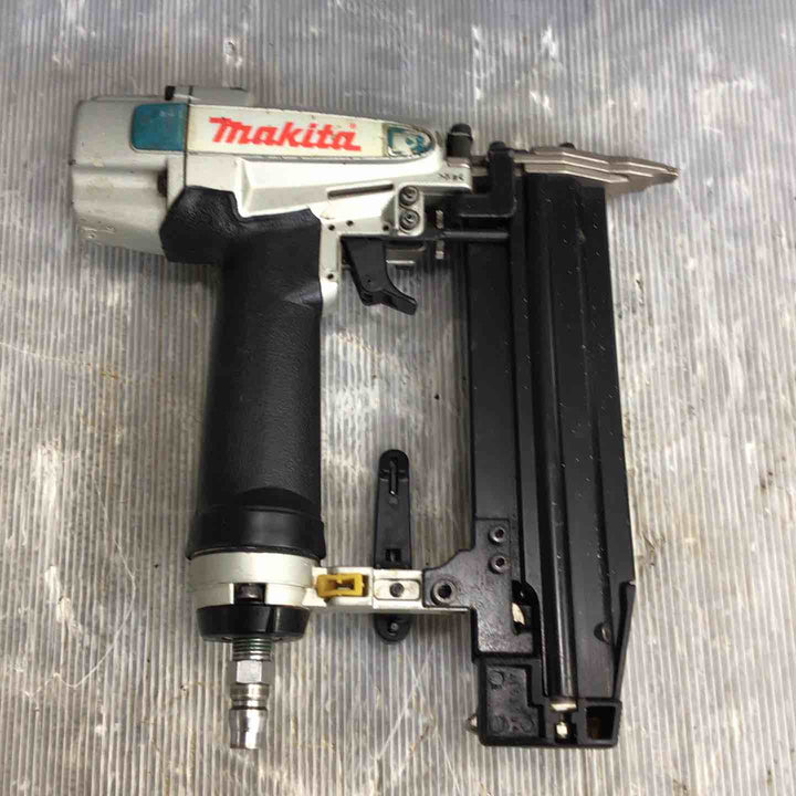 ★マキタ(makita) 常圧フィニッシュネイラ AF502N【草加店】