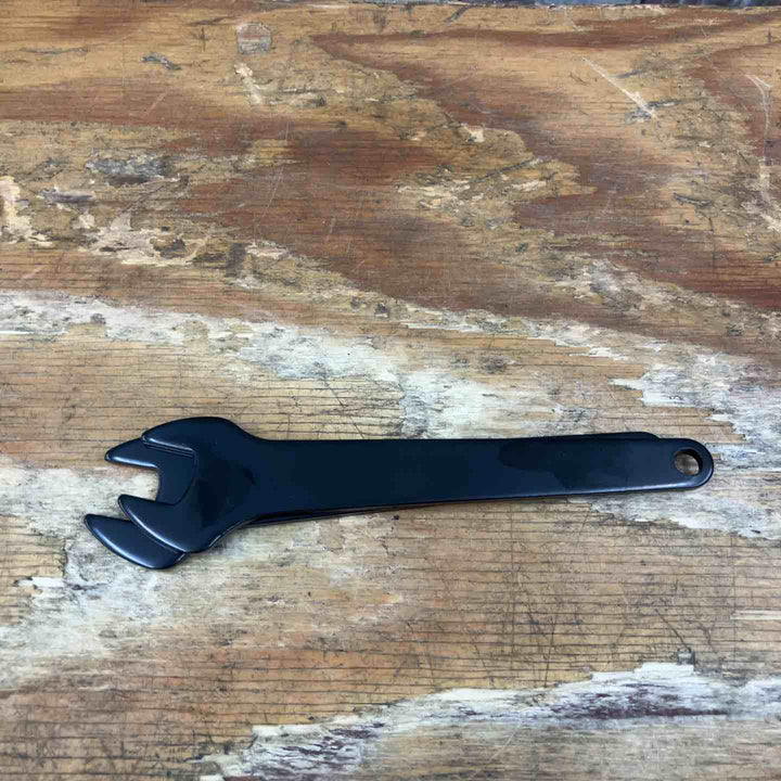 マキタ(Makita) 充電式ハンドグラインダ 18V6Ah バッテリ・充電器・ケース付 GD800DRG【柏店】