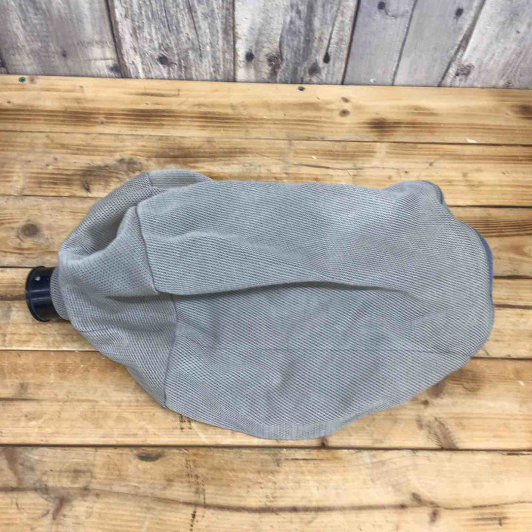 【中古品】 マキタ(makita) 小型集じん機 乾式 450(P) ホース・集じん袋付属 100V 【東大和店】