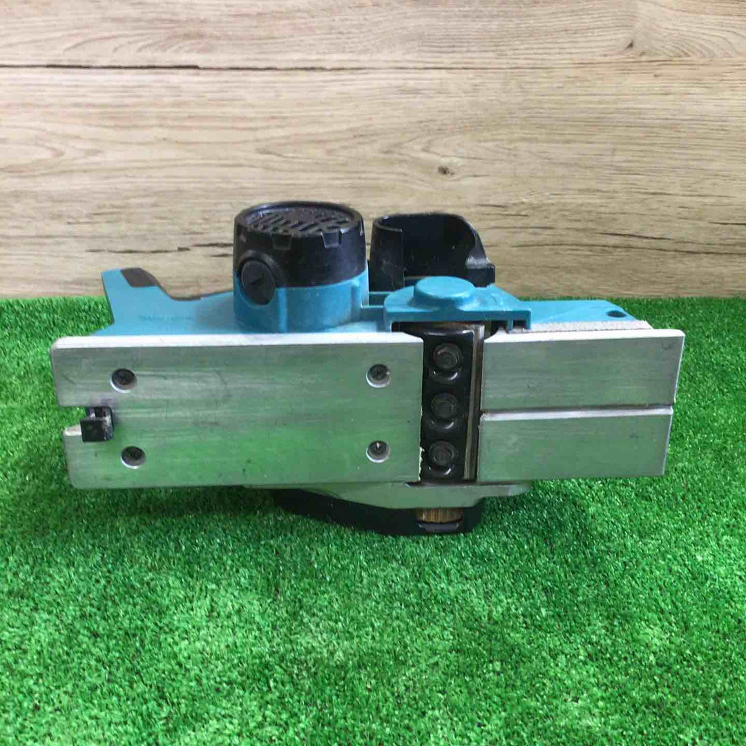 マキタ(makita) コードレスカンナ KP180DZ【町田店】