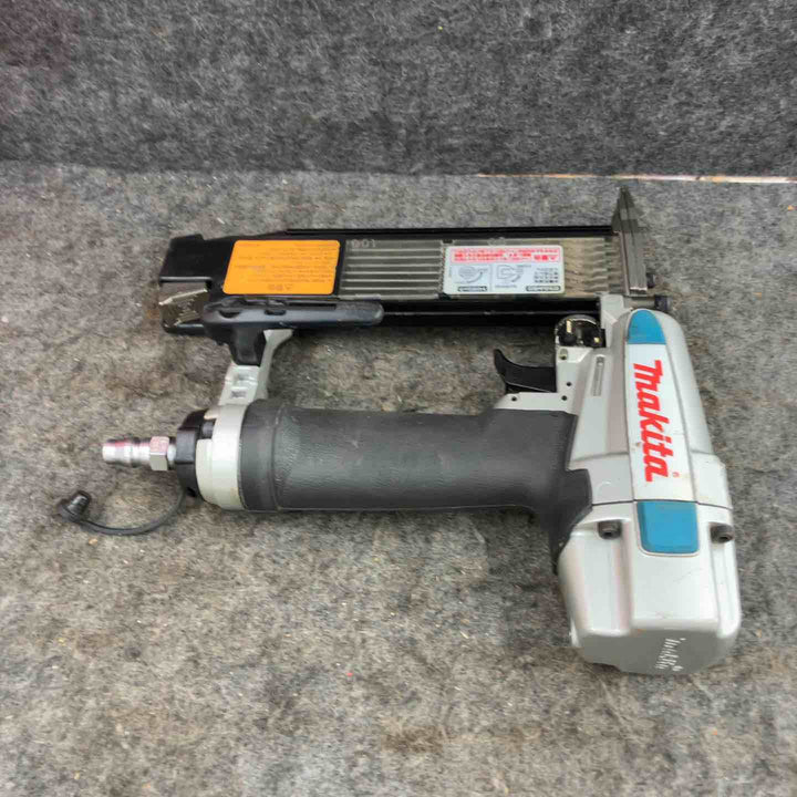 ★マキタ(makita) 常圧フィニッシュネイラ AF502N【鴻巣店】