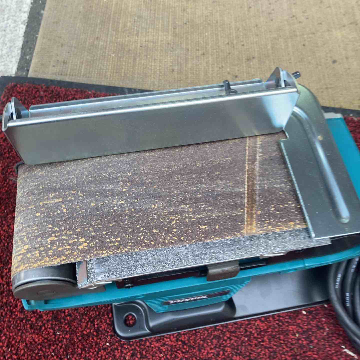 ☆マキタ(makita) ベルトサンダ 9404【町田店】 ☆マキタ(makita) ベルトサンダ 9404【町田店】 – アクトツール
