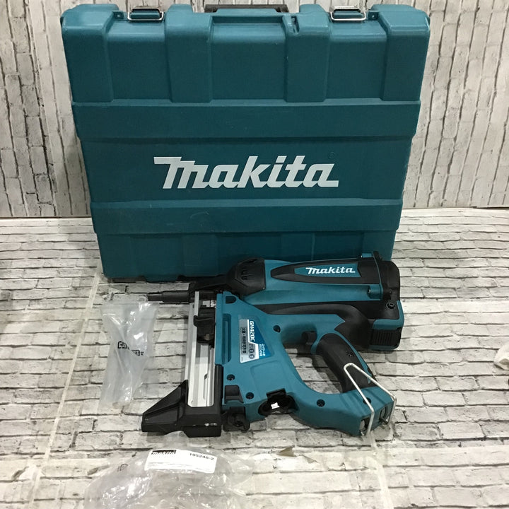 ★マキタ(makita) コードレスコンクリート用ガスピン打ち機 GN420C【川口店】
