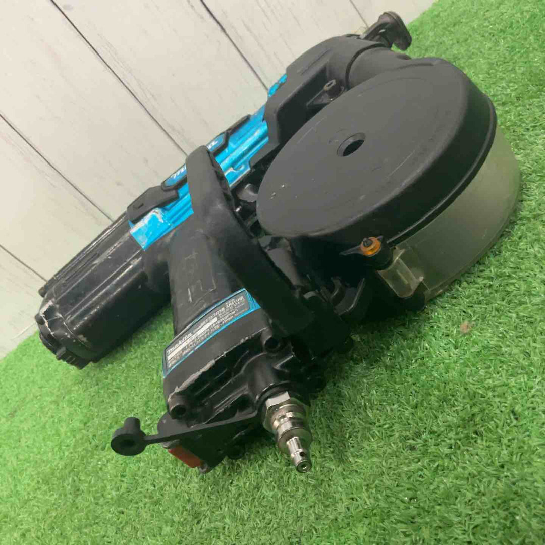 ★マキタ(makita) 高圧エアネジ打ち機 AR411HRM【柏店】