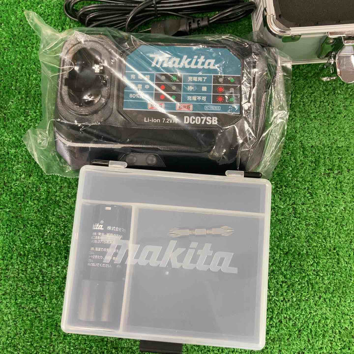 ★マキタ(makita) コードレスペンインパクトドライバー TD022DSHXB【川崎店】